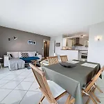 Апартаменты A 300m De La Avec Balcon Et Parking A - Fr-1-361-17 *