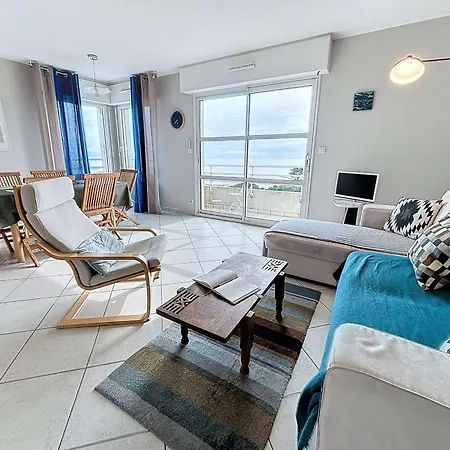 Апартаменты A 300m De La Avec Balcon Et Parking A - Fr-1-361-17 Гранвиль